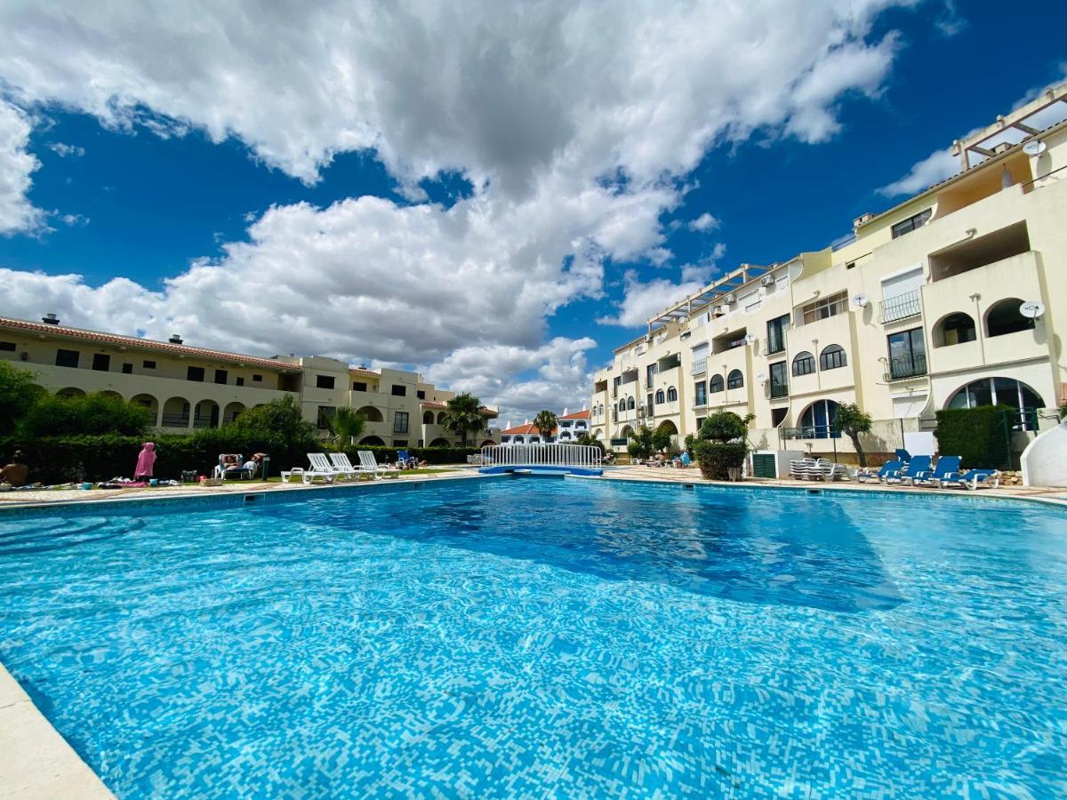 Apartamentos Poente Da Aldeia 阿尔布费拉 外观 照片
